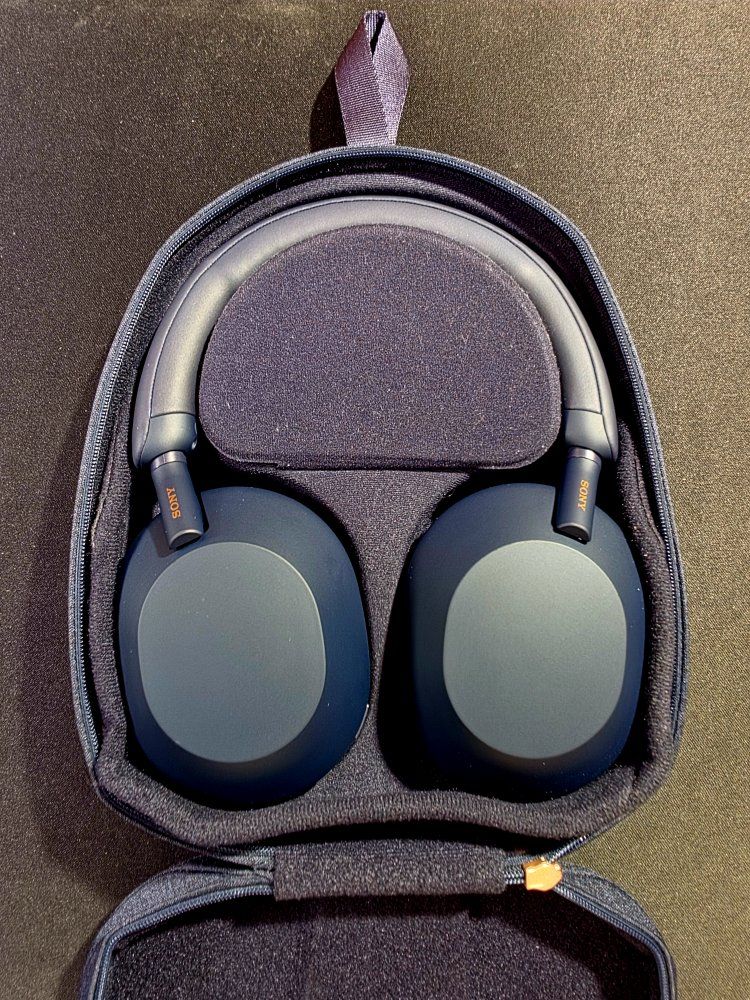 Sony WH-1000XM5