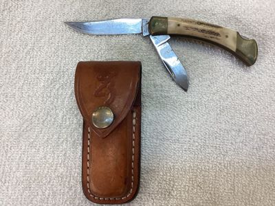 Browning buck knife