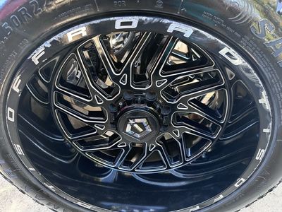 TIS 22x12.50 Fit Ram / Chevy 8Lug