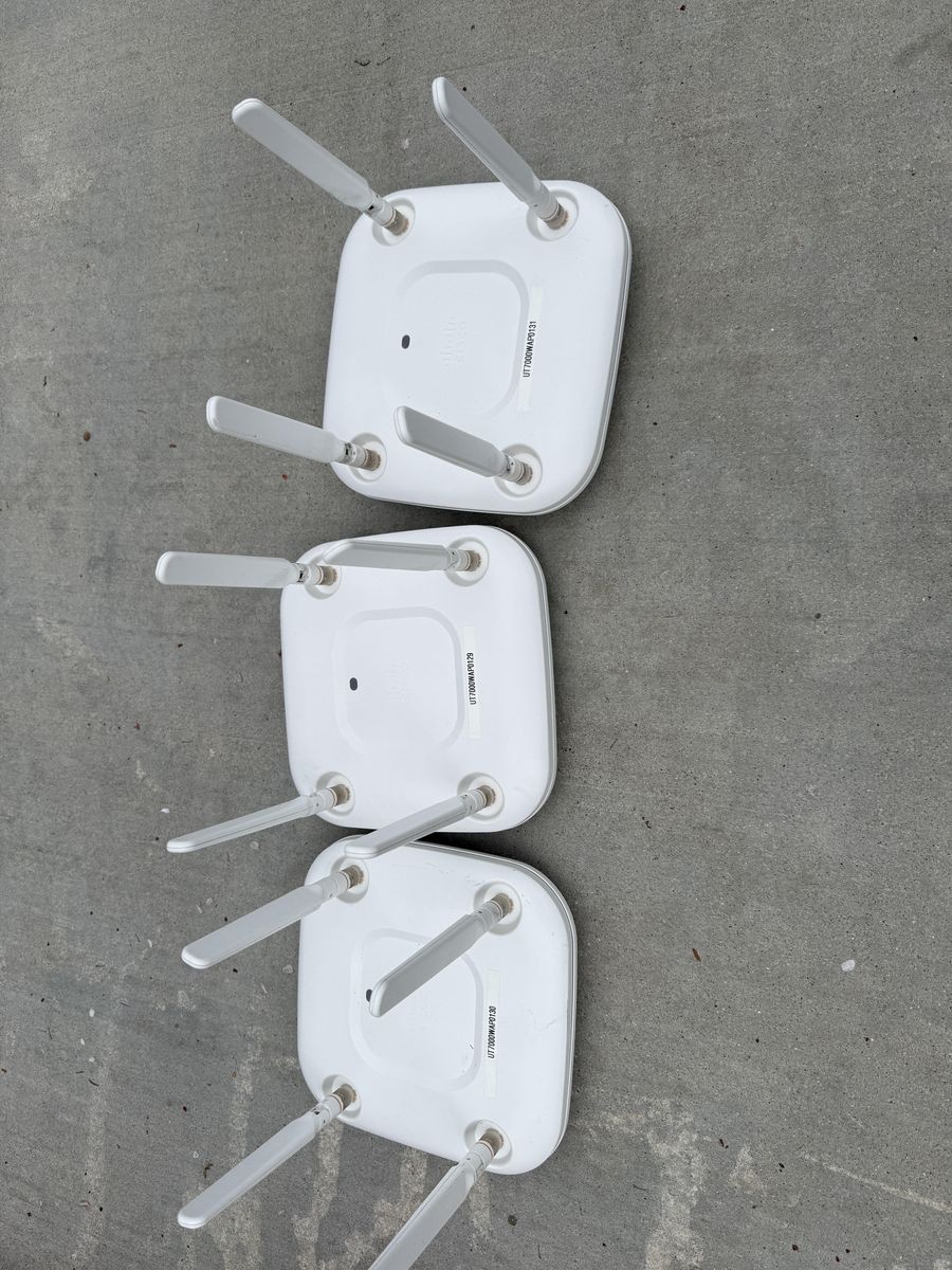 44 Cisco Wireless APs.  Sell single or in bulk