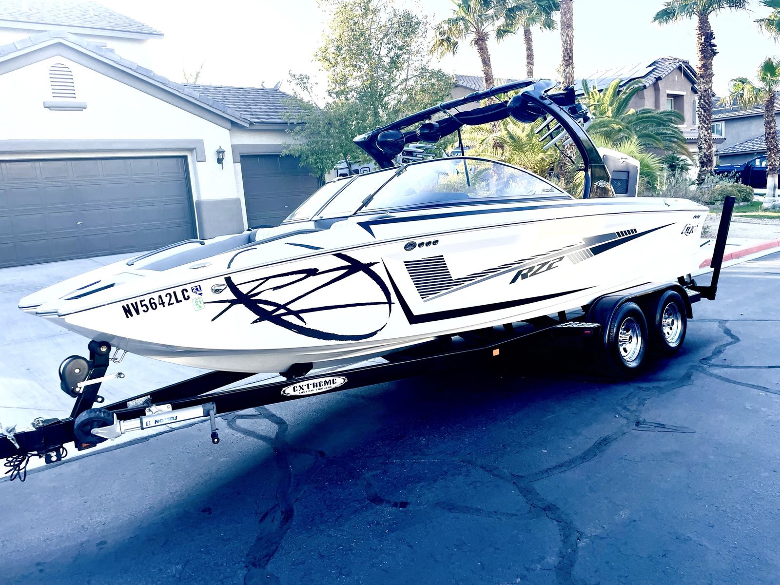 Tige RZ2 Surf Boat For Rent!