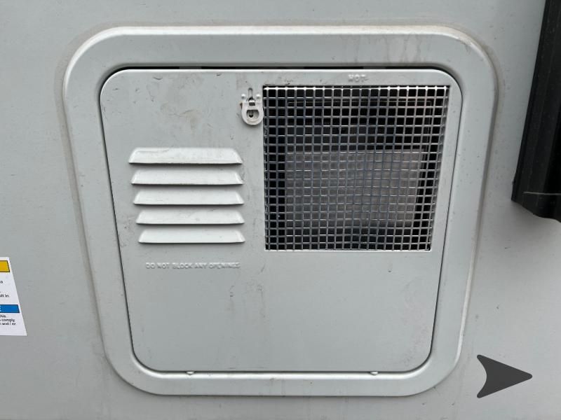 Main image 8
