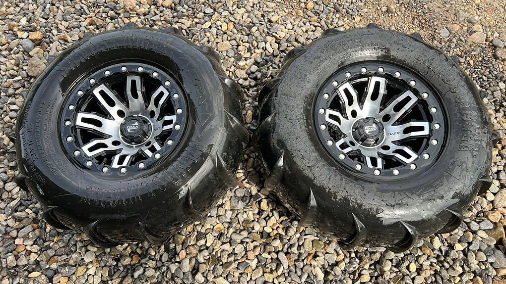 4x156 REAR Beadlock Wheels On Sand Paddle Tires