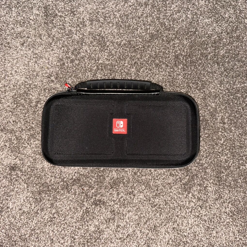 Nintendo Switch Case