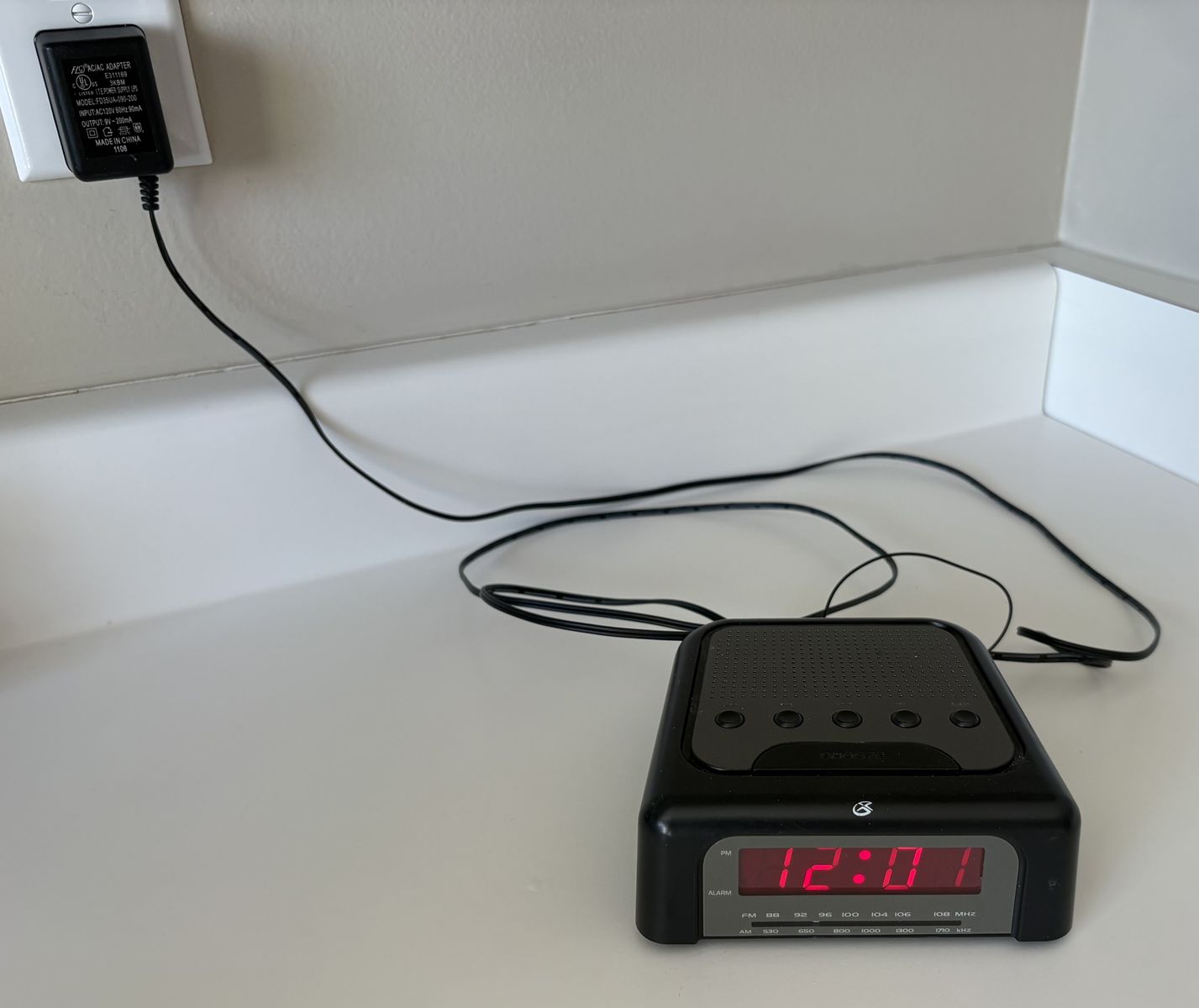 AM / FM Digital Clock Radio Alarm Clock