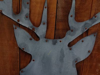 Handmade Rustic Deer Wall Art – Cabin/Hunting Decor