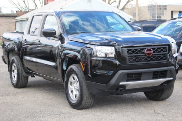 2022 NISSAN FRONTIER S