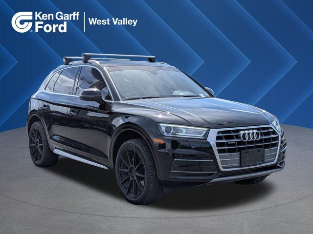 2020 AUDI Q5 Premium