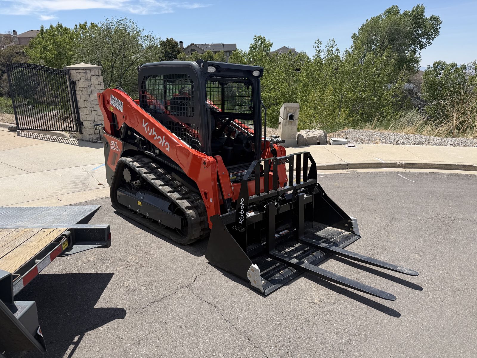 New Kubota SVL 65 Skid Steer For Rent w/Dump Trailer