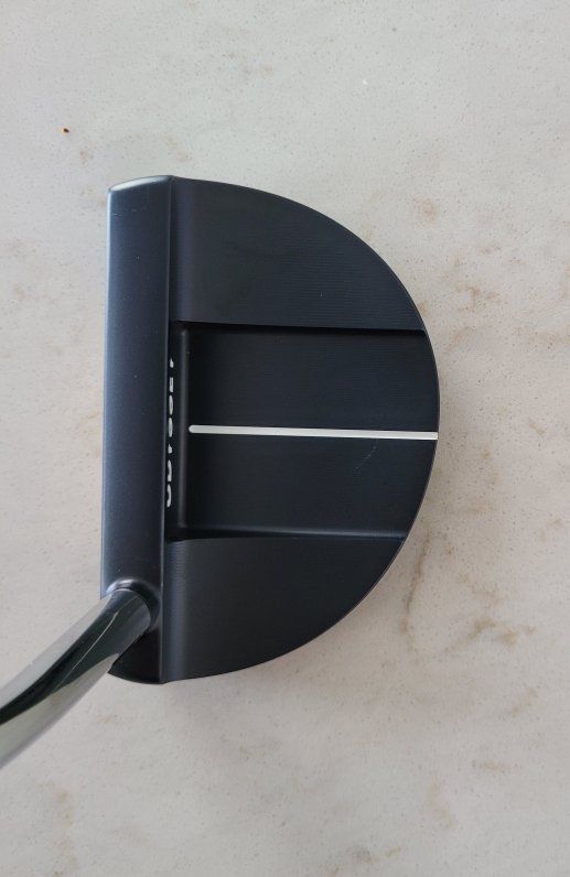 Main image 3