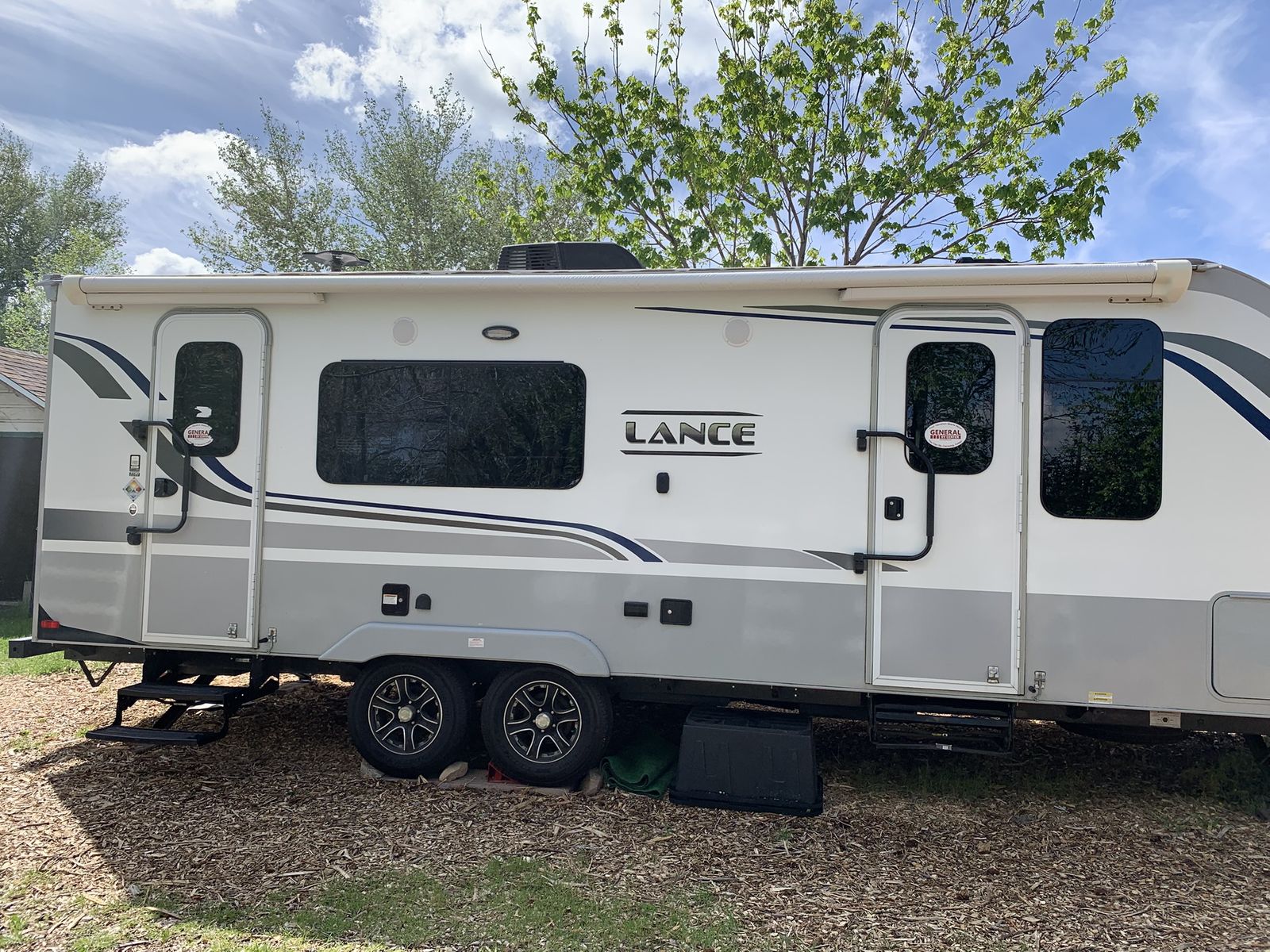 Lance Travel Trailer - 2 Bedroom Live-In Opportunity / Rental
