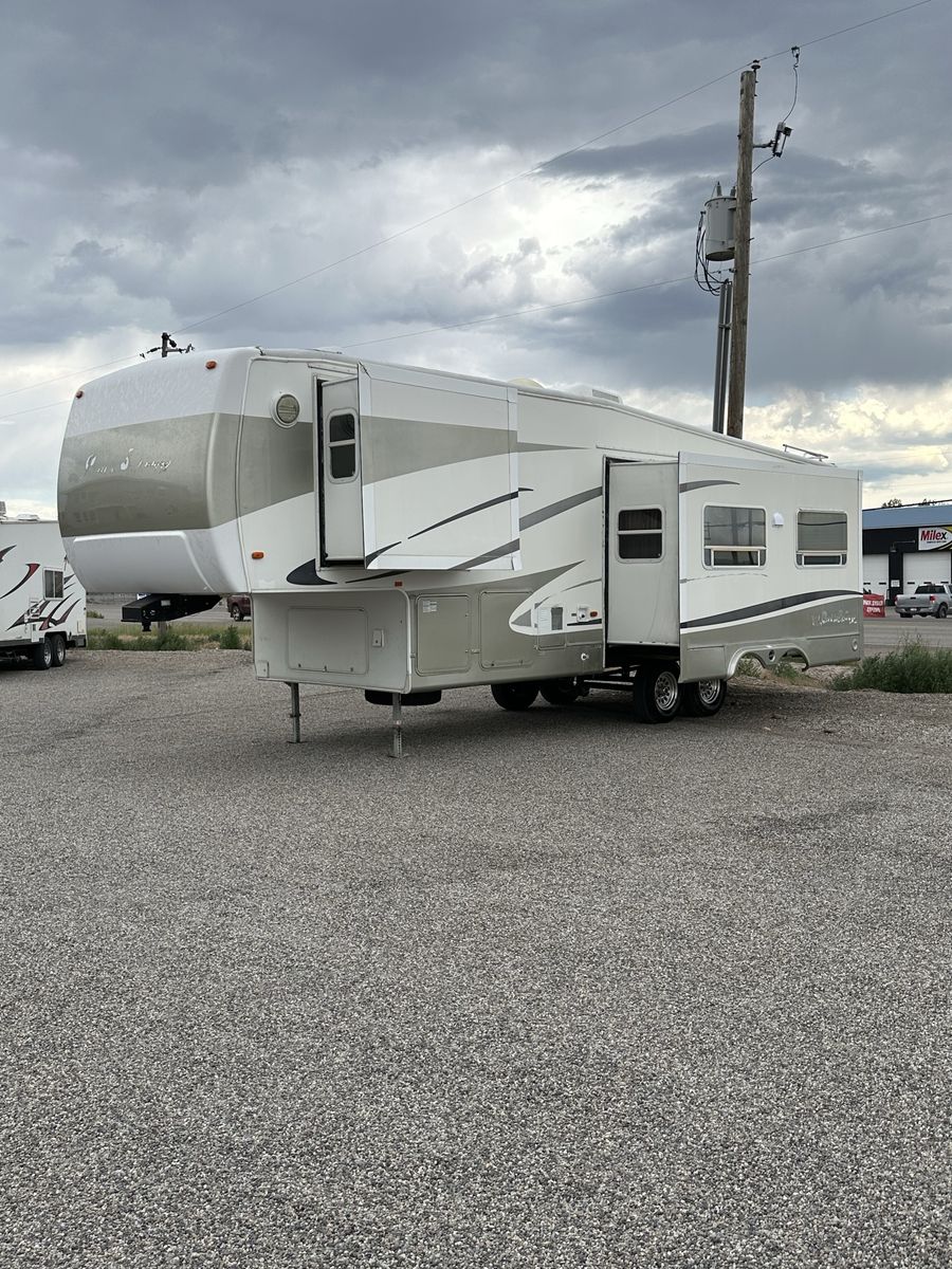 2004 Gulf Stream Prairie Schooner