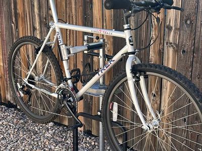 Trek 930 vintage mt bike very nice original