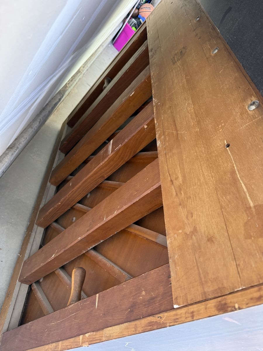 Main image 6