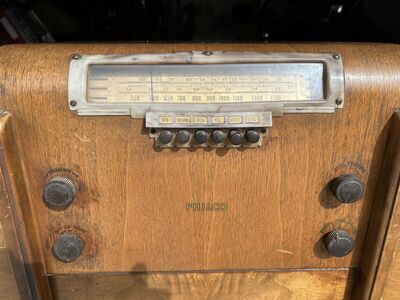 Antique Philco Radio