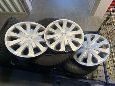 Nissan versa wheels with tires