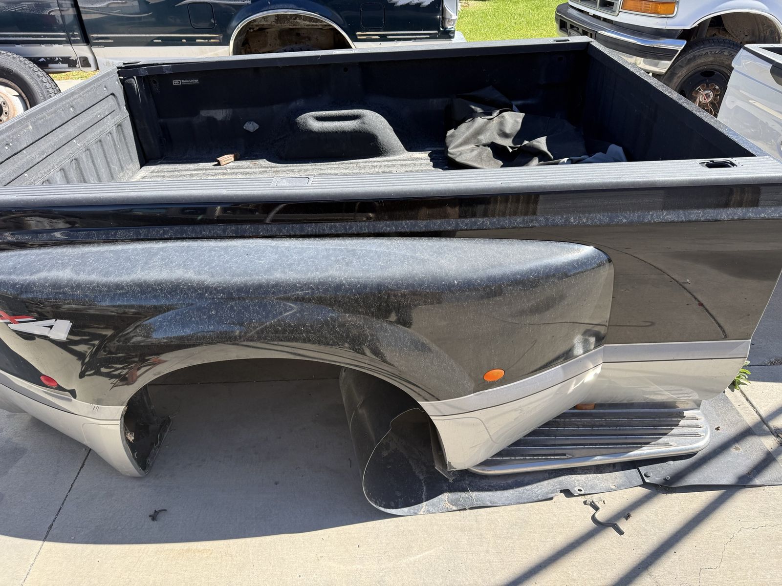 1999 Ford Dually Truck Bed - Black/Gray F-Series Dually Style with Bed Liner