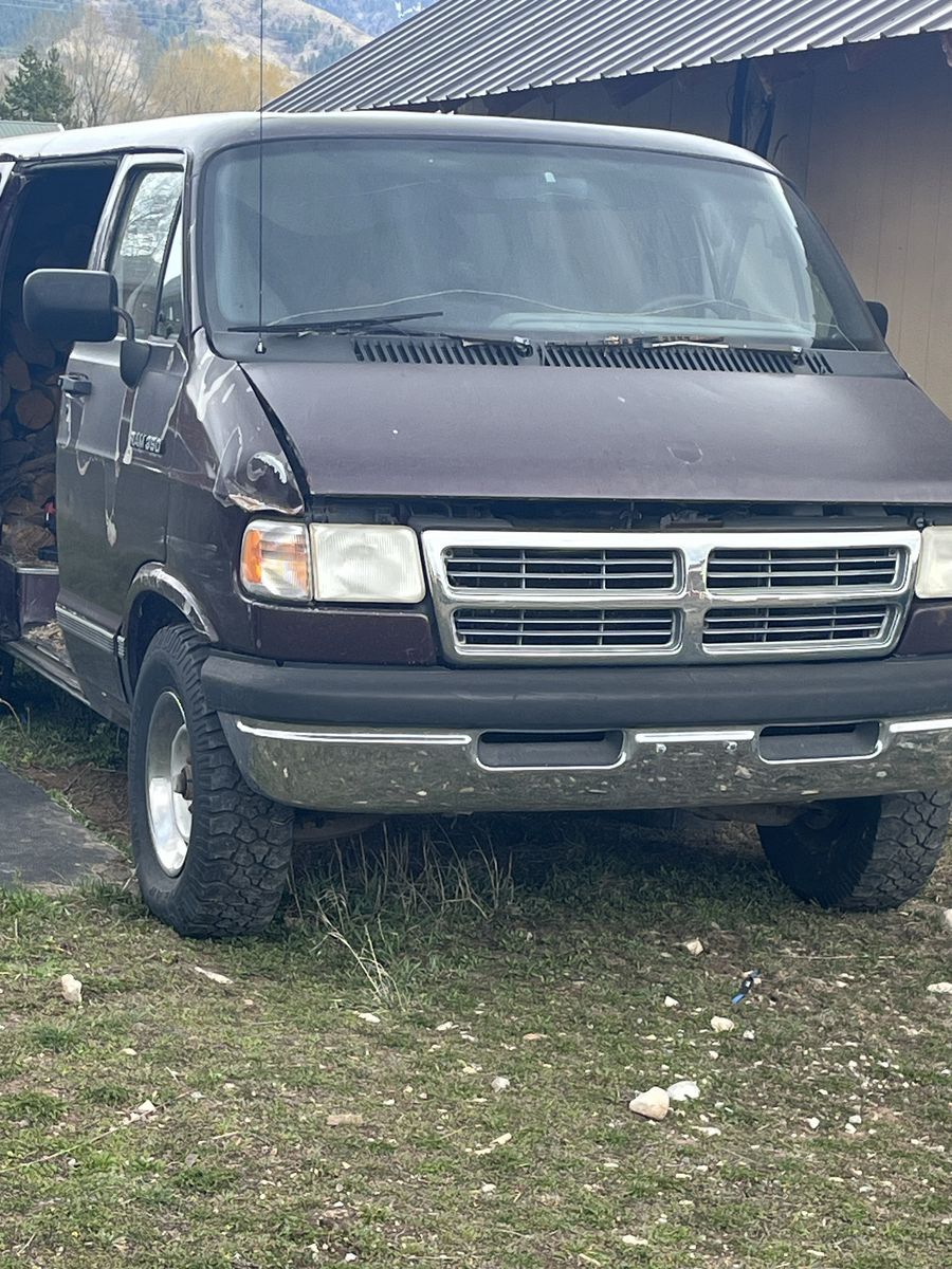 1994 Dodge Ram Van