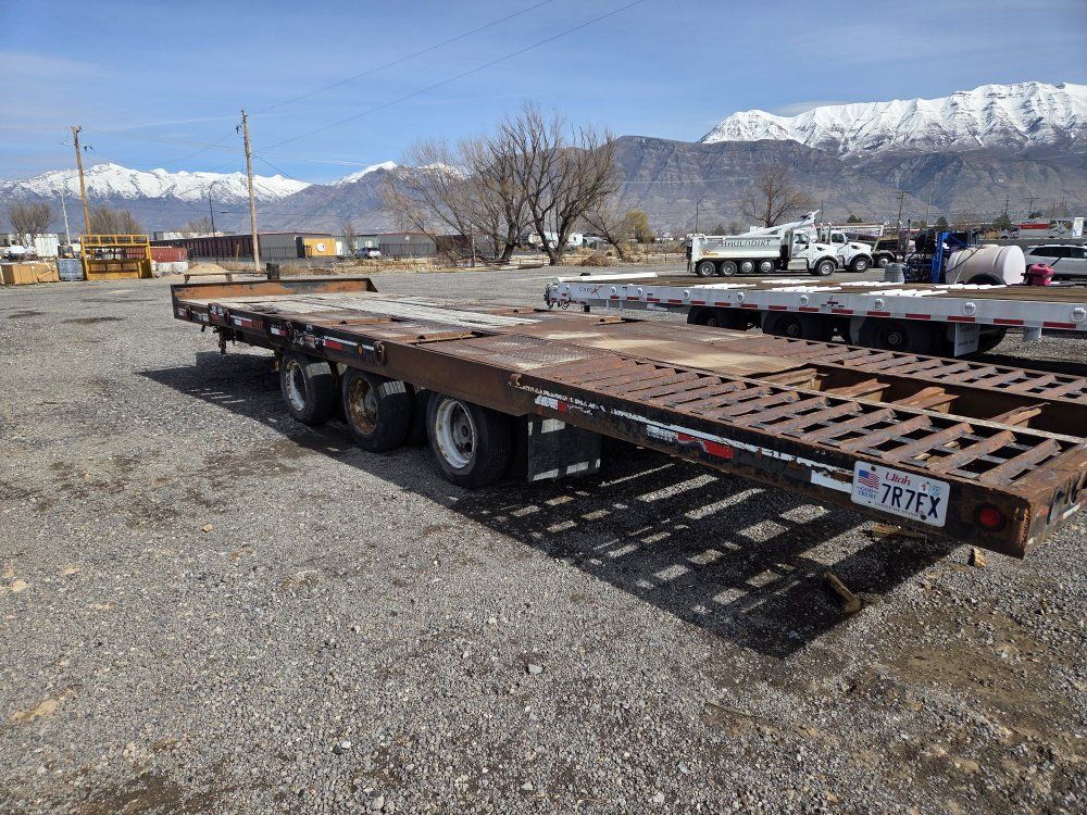 2006 interstate trailer