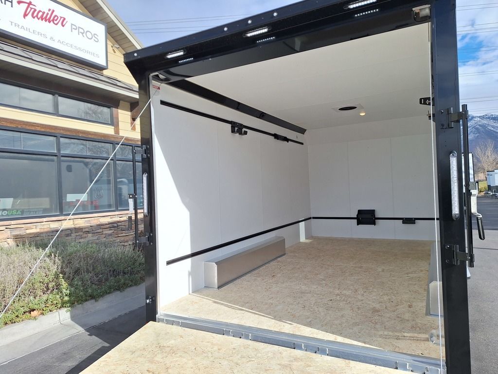 Main image 33