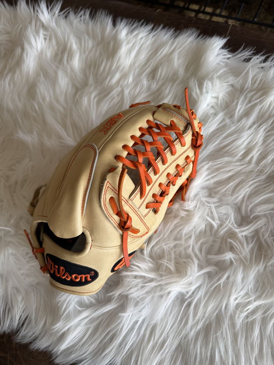 Wilson A2K