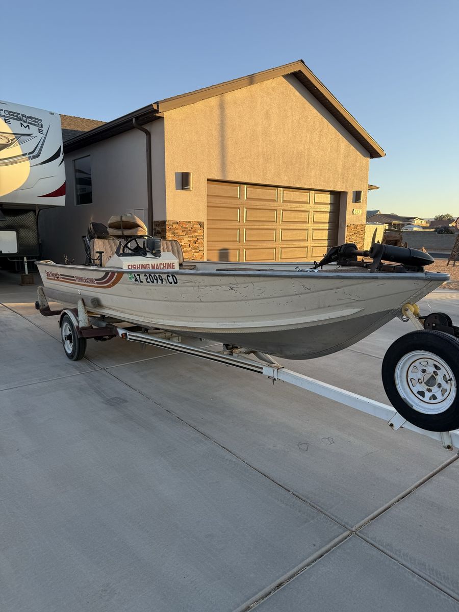 Fishing boat