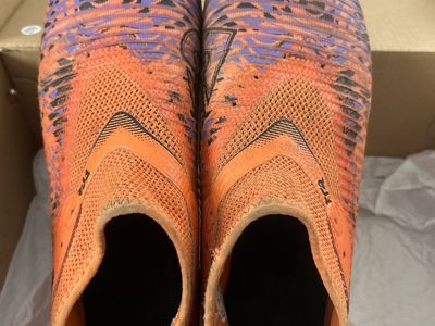 Rare Puma Phantom Vision 2 Elite Dynamic Fit FG Soccer Cleats - Orange/Purple - Used