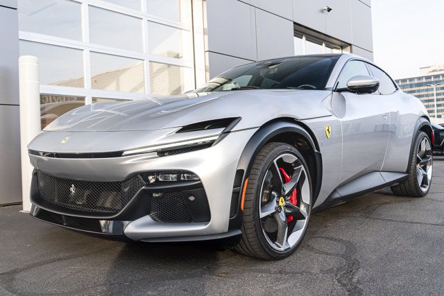 2023 Ferrari Purosangue Base