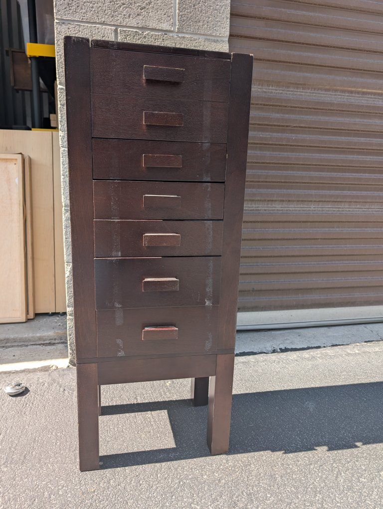 Jewelry Chest