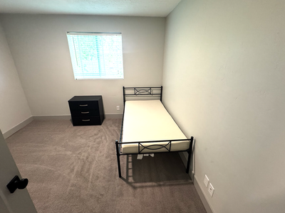 Snow College Student Housing - GIRLS ONLY, 4-Bdrm - Adjacent to Campus - Summer/Fall 2026 & Spring 2027