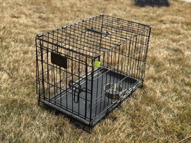 22" Small Pet Crate with Bowl