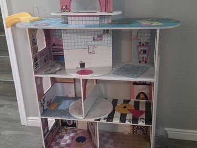 L.O.L. Surprise! Wooden Dollhouse with 85+ Surprises & Furniture - 3 Story