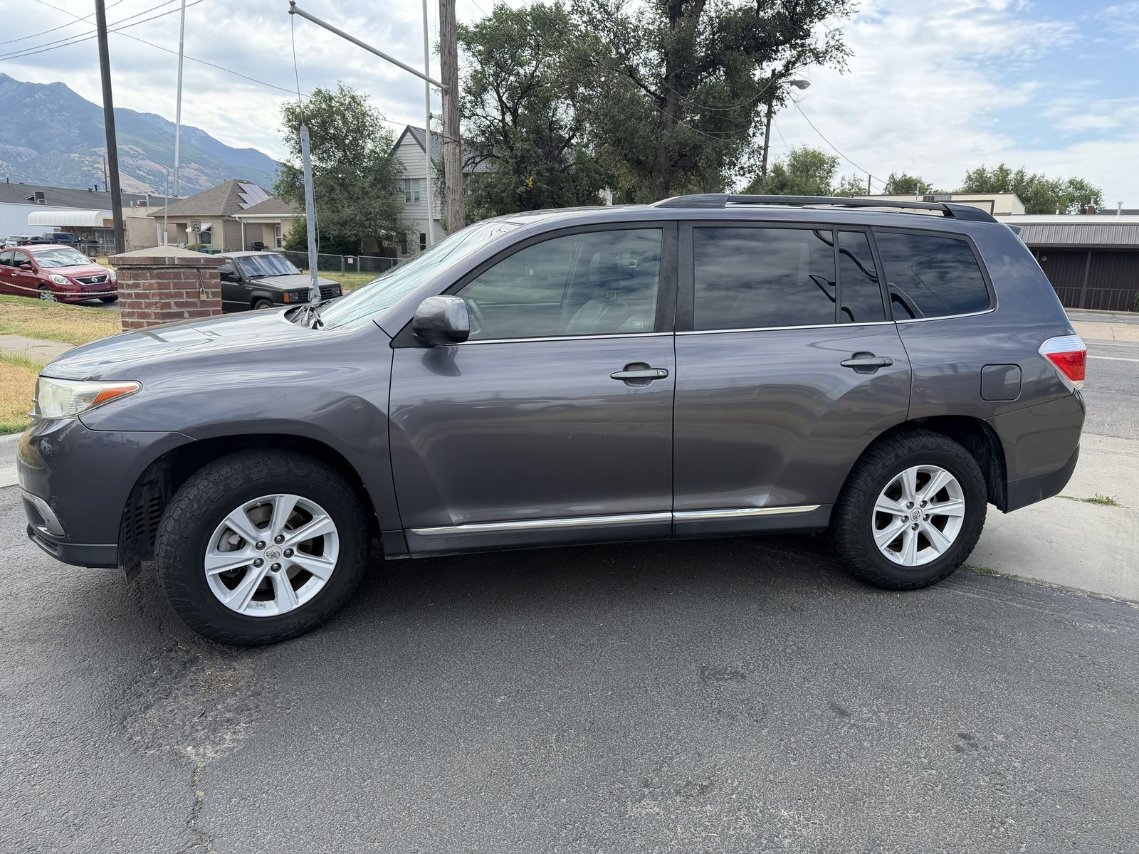2012 Toyota Highlander SE