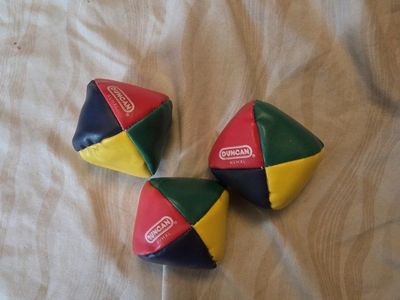 Duncan Juggling Balls