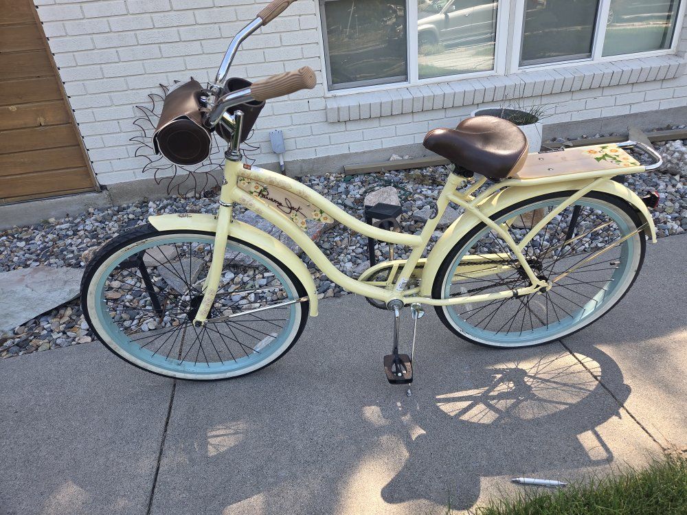 Panama Jack Beach Cruiser Bike W/ Rear Basket & Pouch and Water Bottle Holder