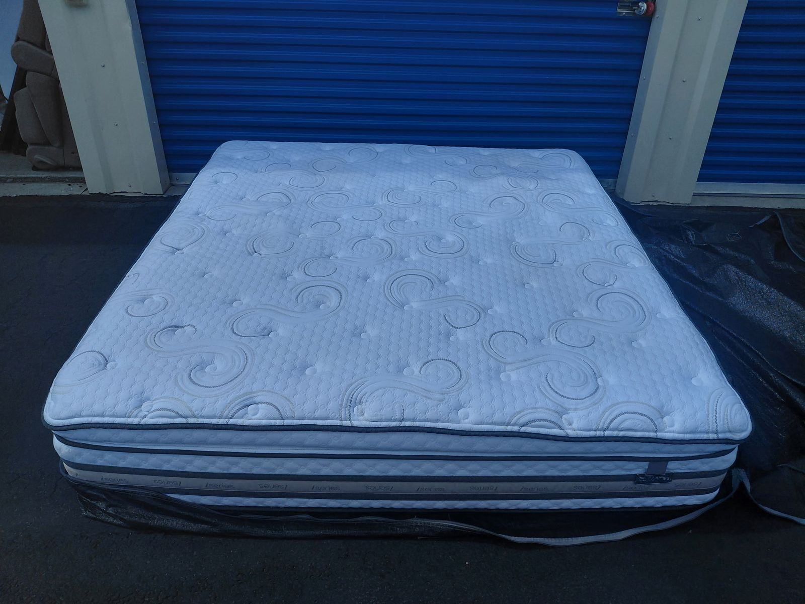 Serta iSeries King Mattress