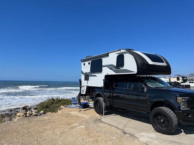 2022 Palomino HS2901 Backpack Edition Truck Camper