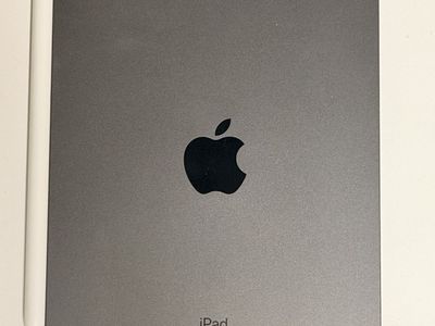 Apple iPad Mini 6th Gen 64GB Space Gray Wi-Fi with Apple Pencil 2nd Gen & Case
