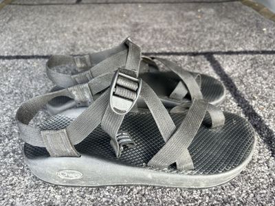 Men’s size 9 Chaco Sandals