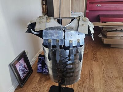 Steel Breastplate/Lorica Suit of Armor with Stand