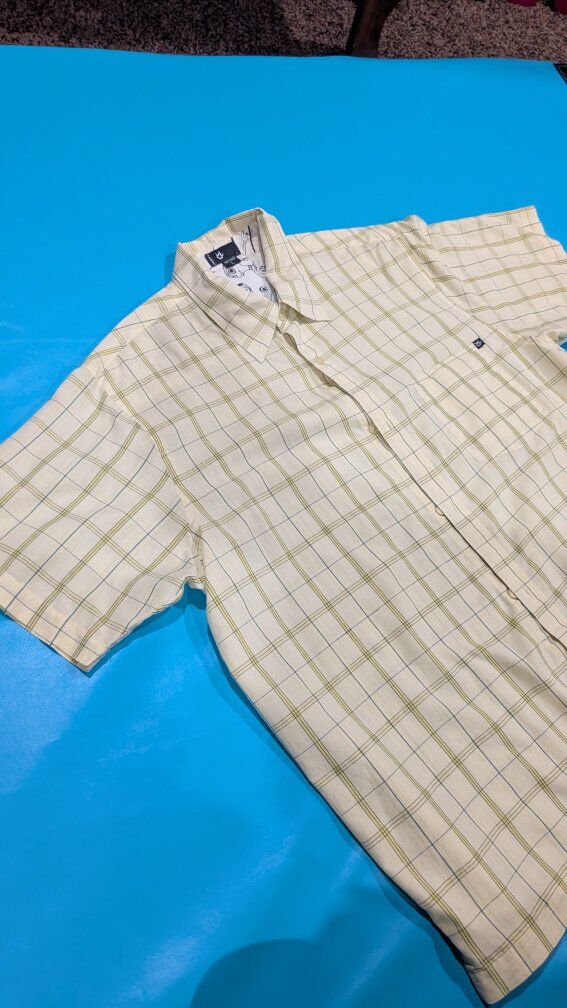 Men's Rusty large short sleeve shirt