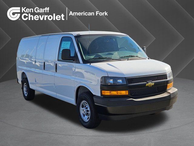 2026 Chevrolet Express 3500 