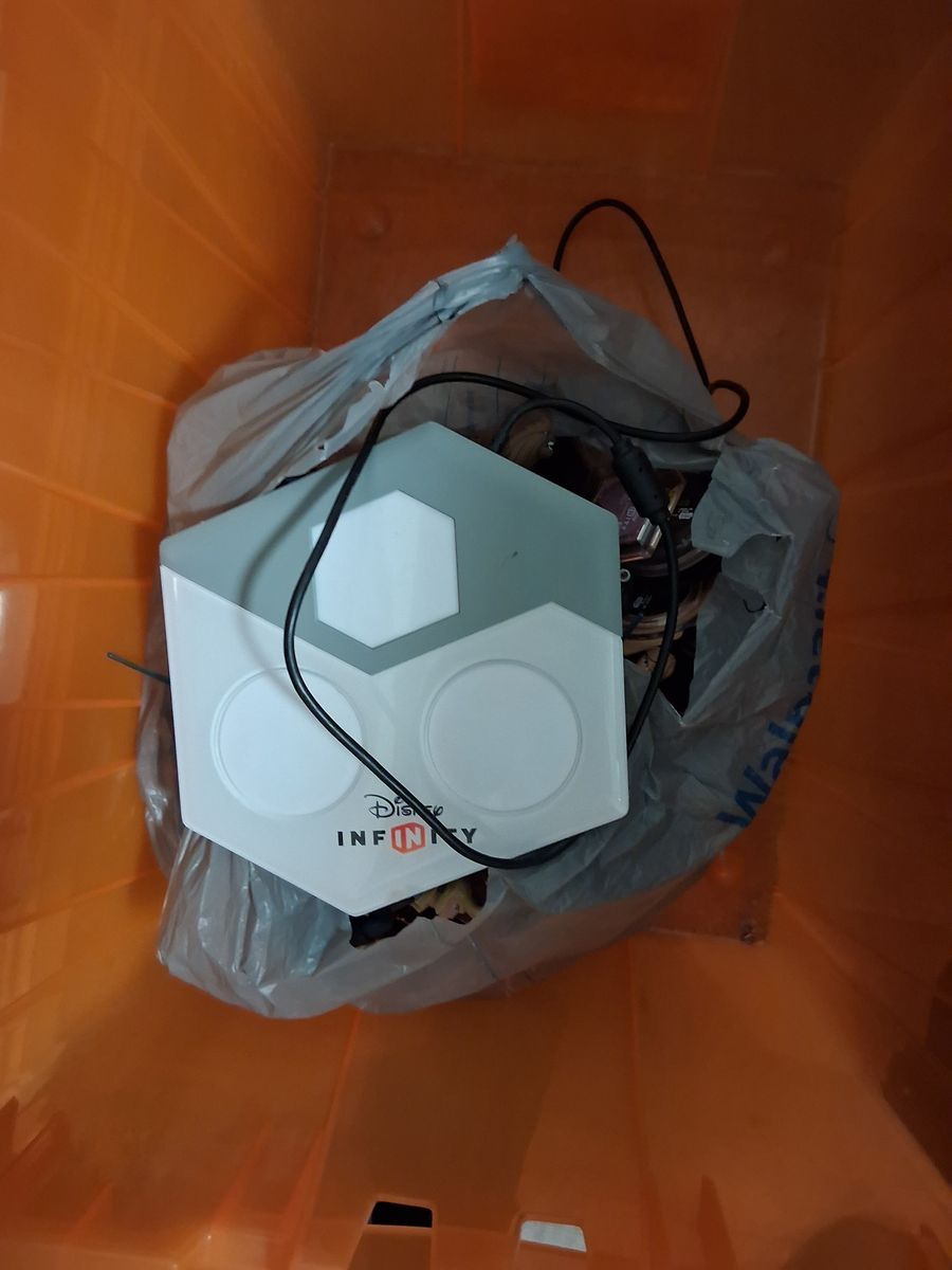 Main image 2
