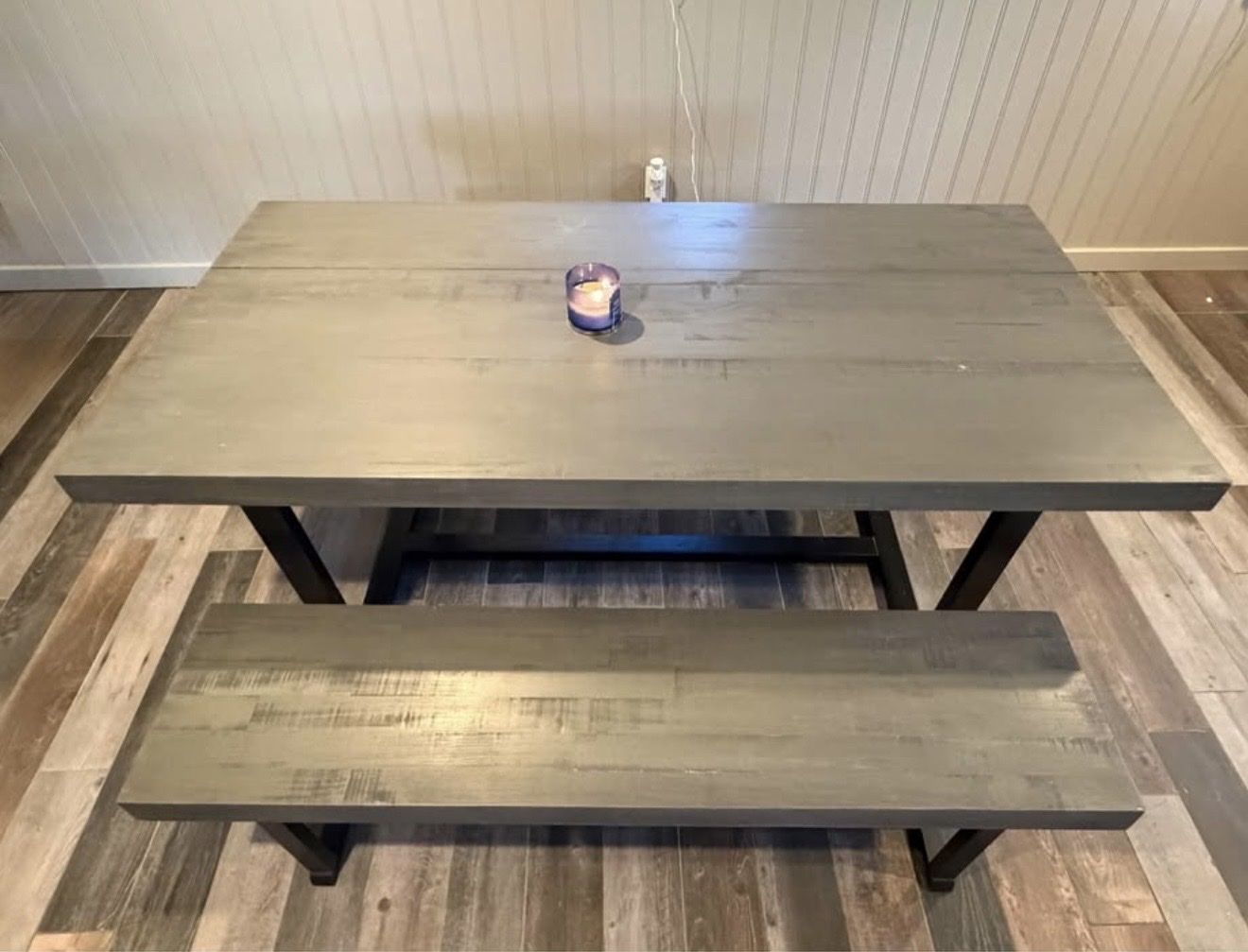 Walker Edison Durango Dining Set