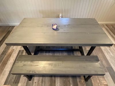 Walker Edison Durango Dining Set