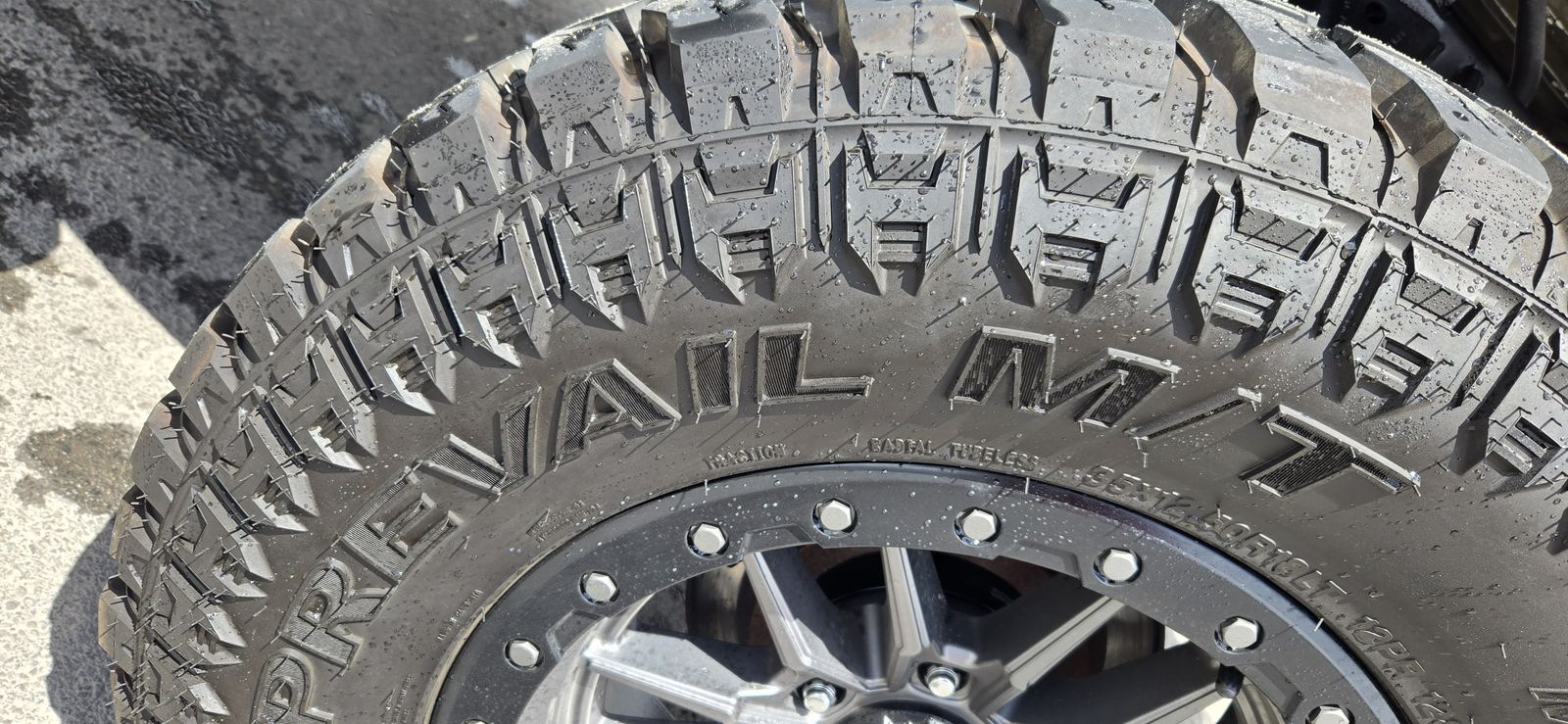 SET OF 35X12.50R18 MUD TIRES