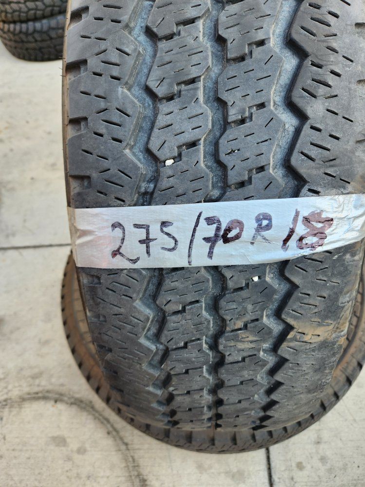 275/70r18 brigestone dueler at 