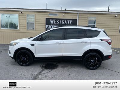 2017 FORD ESCAPE SE