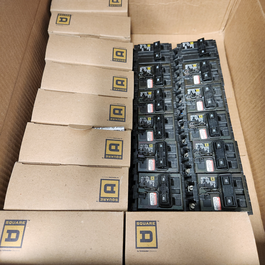 SQUARE-D HOM240 BREAKERS