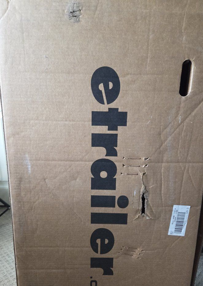 BRAND NEW IN BOX trailer hitch